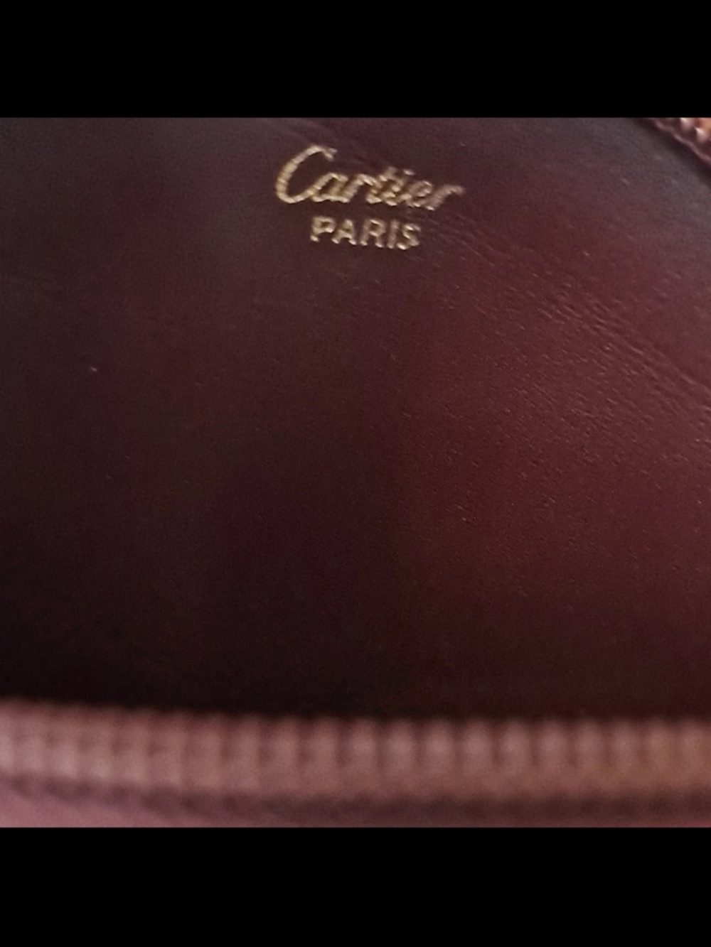 Cartier Burgundy Leather Round Coin Pouch with Gold Zip Pull - Picture 3 of 8